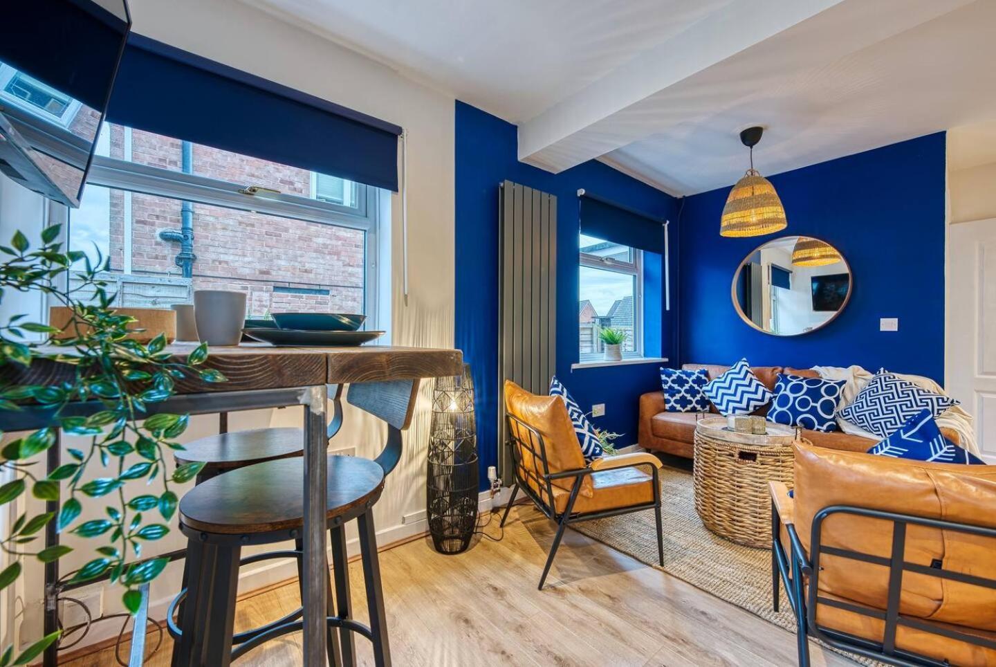 Dudley-5 Beds-Contractors-Parking-Long Stay! 外观 照片